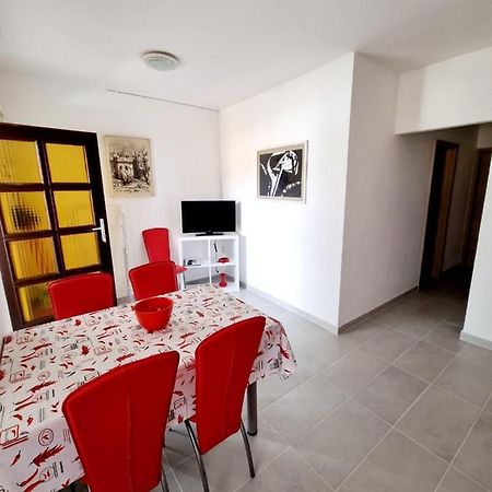 Apartmani Mw, Crveni Apartman Baška Zewnętrze zdjęcie