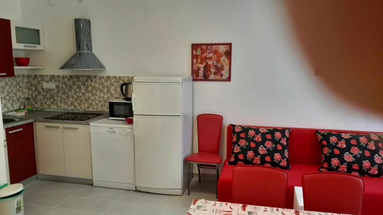 Apartmani Mw, Crveni Apartman Baška Zewnętrze zdjęcie