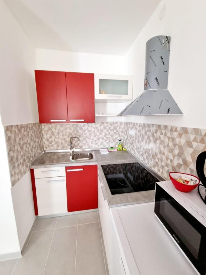 Apartmani Mw, Crveni Apartman Baška Zewnętrze zdjęcie
