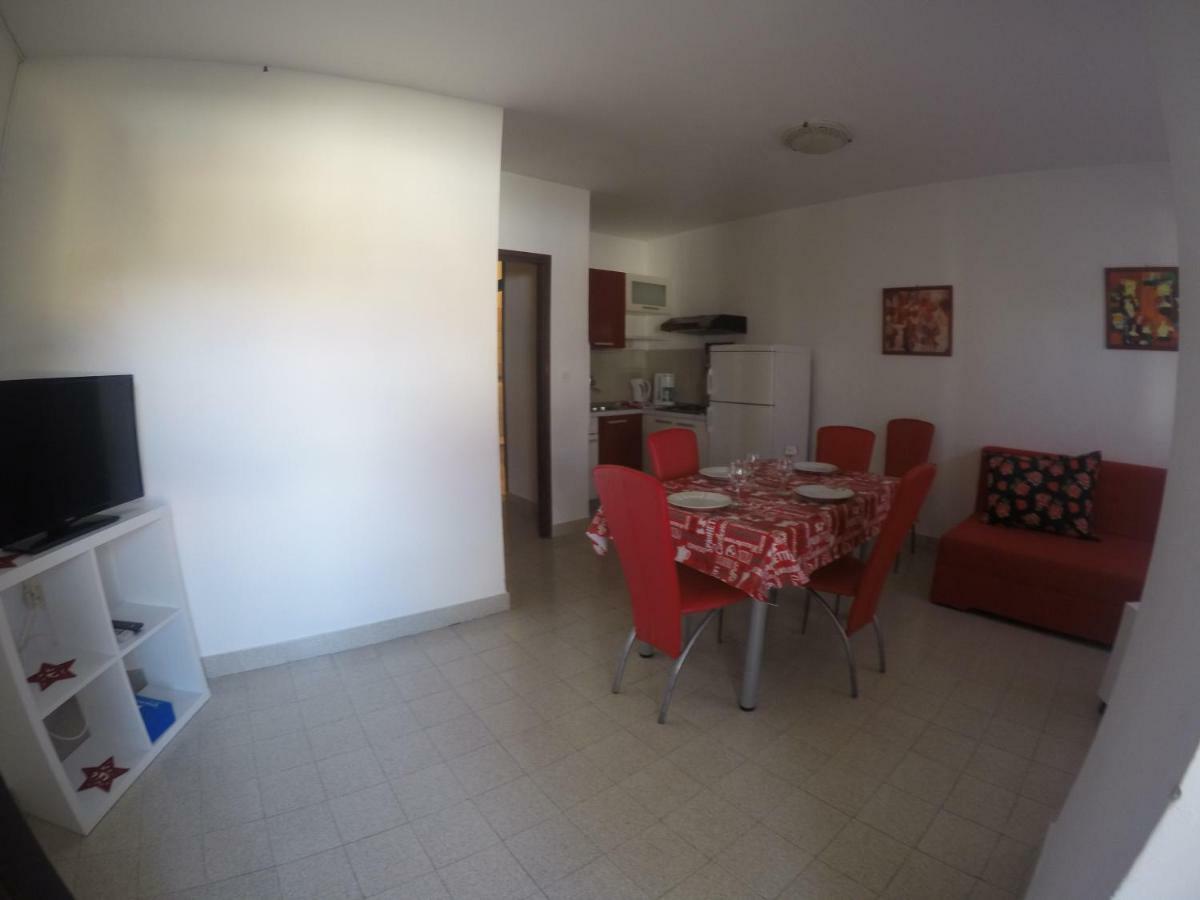 Apartmani Mw, Crveni Apartman Baška Zewnętrze zdjęcie